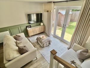 Living area- click for photo gallery